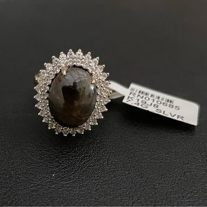 13.9Ct Star Ruby Ring Surrounded by Colorless Sapphire